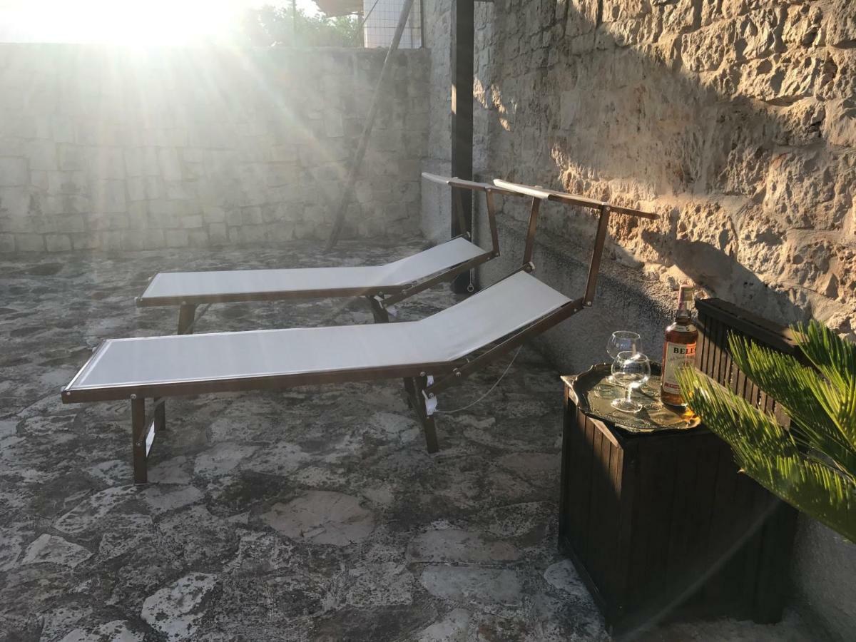 Trulli Domus Petra Villa อัลเบโรเบลโล ภายนอก รูปภาพ